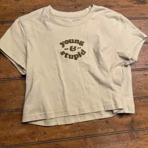 Barstool Sports Women's Tshirt Cropped Young And‎ Stupid Medium Yellow thumbnail 2