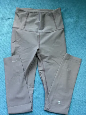 Lululemon Light Purple Leggings thumbnail 1