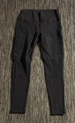 Alo yoga High-Waist Cargo Legging thumbnail 1