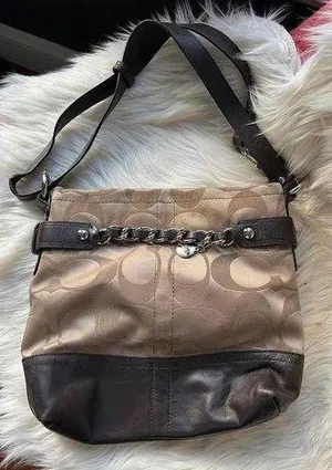 Stylish Coach Shoulder Bag with Chain Detail thumbnail 1