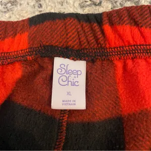 •Plaid fleece sleep pants and fleece socks bundle• Size XL thumbnail 2