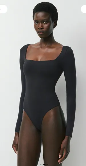 Aritzia Babaton Contour Long Sleeve Bodysuit Square Neck black thumbnail 1