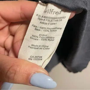 Aritzia Wilfred Le Fou Pleated Vegan Leather Skirt Black- Size 10 thumbnail 10