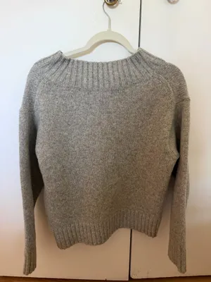 Gray blouse thumbnail 2