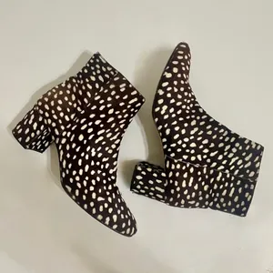 J. CREW Side Zip Ankle‎ Boots Leopard Calf Hair Leather Spotted Zippers Size 8.5 thumbnail 4