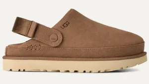 UGG Goldenstar Clogs featuring a chestnut suede Size 5.5 thumbnail 1