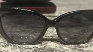 Vera Wang Black Sunglasses thumbnail 1