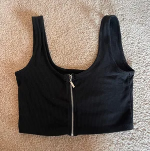 PacSun MetoWe Crop Quarter-Zip Top thumbnail 1