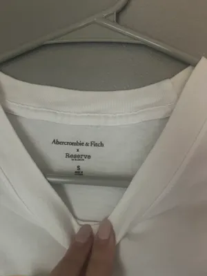 Abercrombie graphic tee sz S thumbnail 2