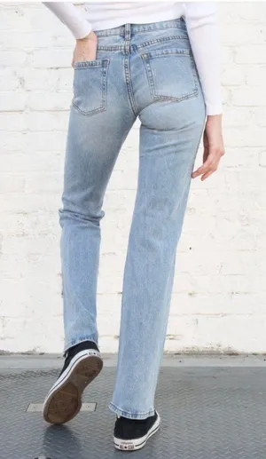 Brandy Melville sophie light wash jeans thumbnail 5