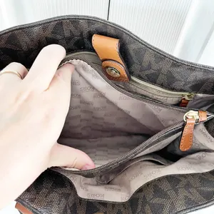 Michael Kors Hamilton Large East West Monogram Shoulder Tote thumbnail 9