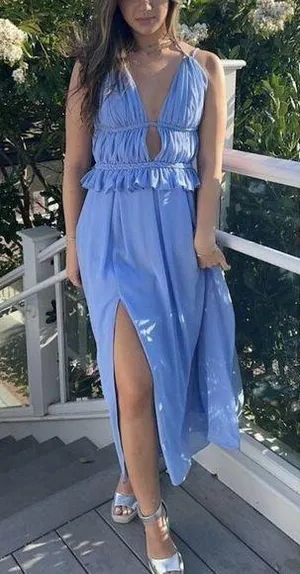 DRESS THE POPULATION Athena Halter Neck Gown in Periwinkle Size Small thumbnail 1
