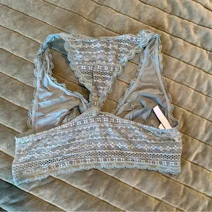 VICTORIA’S SECRET Lace Bralette in Pale Green thumbnail 3