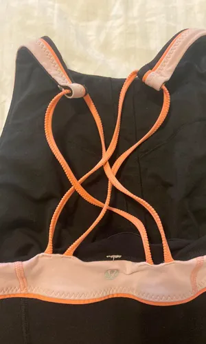 Lululemon Top thumbnail 3