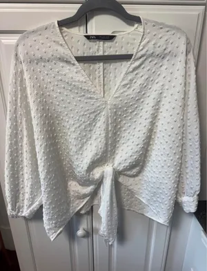ZARA Medium White Top thumbnail 1
