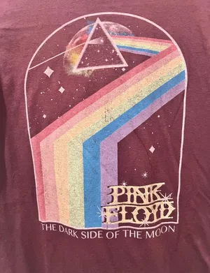 Pink Floyd Women’s T-Shirt Top Dark Side of the Moon Band Tee Maroon Size XS thumbnail 3