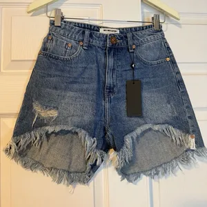 One‎ Teaspoon High Waist Legend Distressed Denim Mom Jeans Shorts Frayed Relaxed thumbnail 1