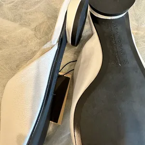 Zara *NWT* Elegant White Mules for Women thumbnail 6