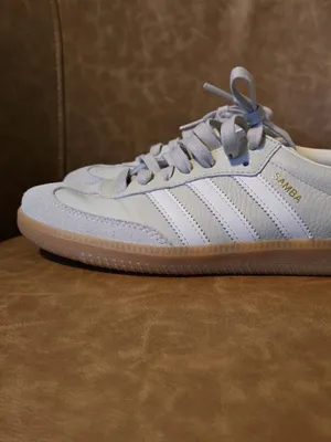 adidas women Light Gray Sneakers with Gum Sole thumbnail 13
