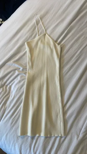 Dress thumbnail 3