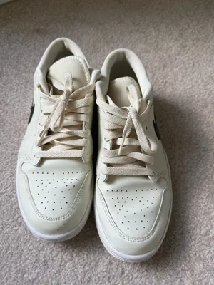 Nike Jordan Low coconut milks thumbnail 3