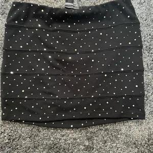 Black Sequin Pencil Mini Skirt for Night Out Size M thumbnail 1