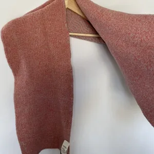 Allbirds‎ Merino Wool Scarf In Rust Red & Gray Wave Pattern comfortable warm thumbnail 3