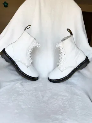 Dr. Martens 1460 Pascal Boots in Off White Size 8 thumbnail 7
