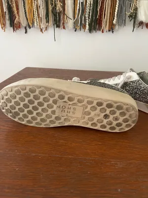 Glitter sneakers women’s size 6 Silver thumbnail 4