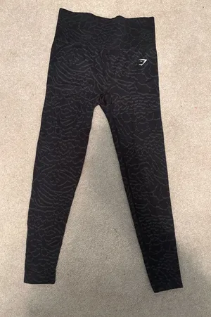 Gymshark Black Textured High-Waist Leggings thumbnail 1