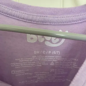 NWOT | Bluey girl’s graphic‎ tshirt — small thumbnail 3