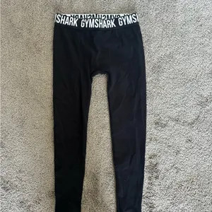 Gymshark black‎ fit seamless leggings thumbnail 4