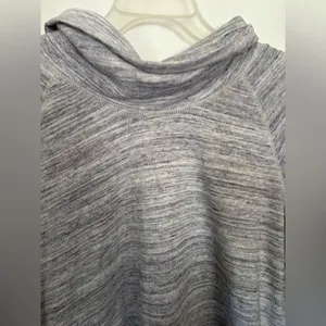 Aerie Gray Funnel Neck Long Sleeve Top with Pockets Size M thumbnail 5