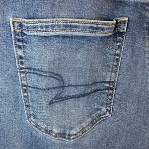 American Eagle Women's Mom Ankle Jeans Size 10 thumbnail 5