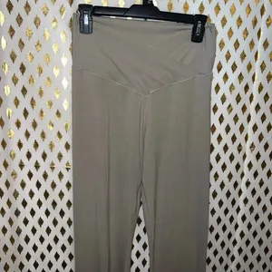 Aerie offline flared leggings hi rise flare real me long inseam tan size XL thumbnail 2