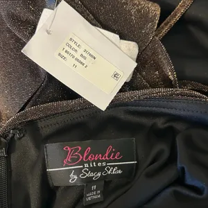 Blondie Nites by Stacy Sklar NWT Mini Halter Dress SZ 11 Black Gold Shimmer thumbnail 8