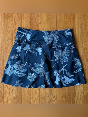 Athleta Pacifica Match Point Skort Navy White Floral Tennis Golf Skirt XS thumbnail 4
