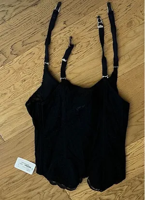 NWT - 34B - MY BRA BOUTIQUE - Goddess Black Lace Bustier with Garter Straps thumbnail 1