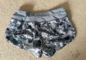 Lululemon Shorts thumbnail 4