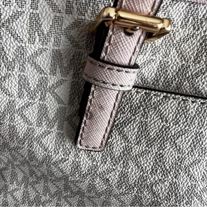 Michael Kors Jet Set Women's Travel Purse Bag #260130 thumbnail 6