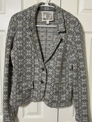 EUC Chelsea & Violet New Womens Grey‎ Print Sweater Jacket Medium Geometric-M thumbnail 1