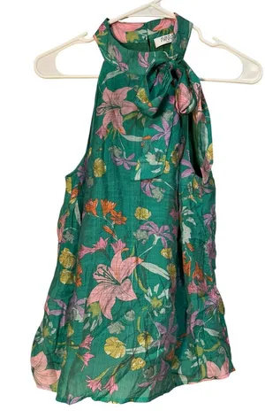 Avara Women's Size Small Sleeveless High Neck Blouse Green Floral Tie Neck Flowy thumbnail 1