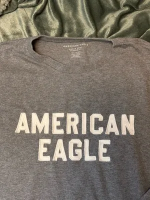 American Eagle top thumbnail 2