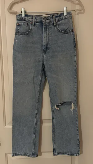 Abercrombie ultra high-rise curved love ankle straight jeans thumbnail 1