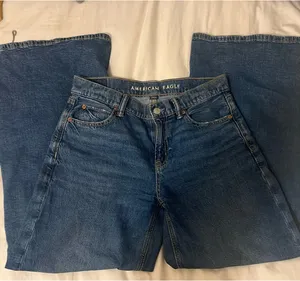 American Eagle Strigid Wide Leg Jeans thumbnail 1