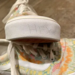 Vans Ward Lo Psychedelic Pastel Tie Dye Low Top Sneaker Shoes Womens Size 8.5 thumbnail 8