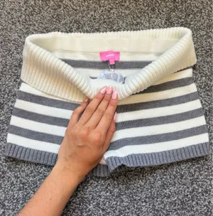 Edikted Saphi Striped Foldover Knit Shorts thumbnail 4