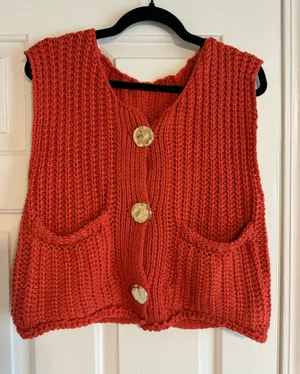 Knitted Vest thumbnail 1
