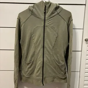Lululemon On The Daily Hoodie Heathered Fatigue Fog thumbnail 2