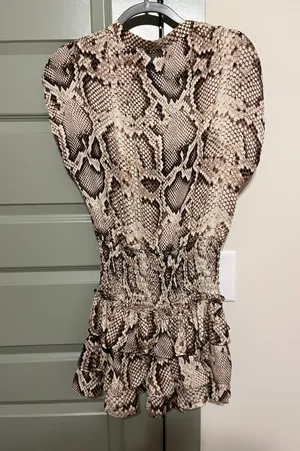 Dress thumbnail 3